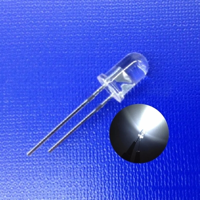 5 mm 9000K COLOR BLANCO SUPER BRILANTE 22000MCD Lentes redondas claras alambre de fijación de oro para luz de tráfico